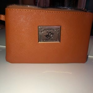 Polo pouch